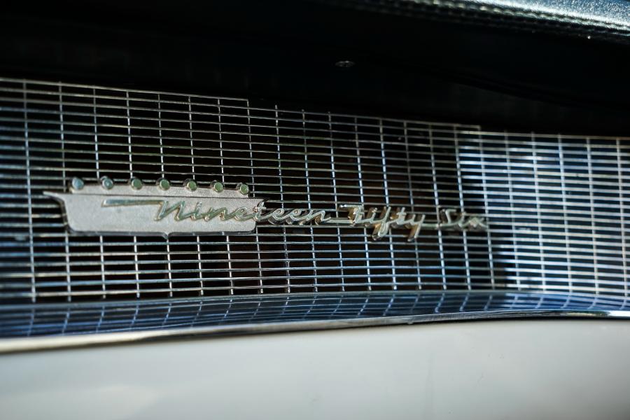 Детали экстерьера Cadillac Series 62 Convertible (6267) 1956 года  (фото 5 из 52)